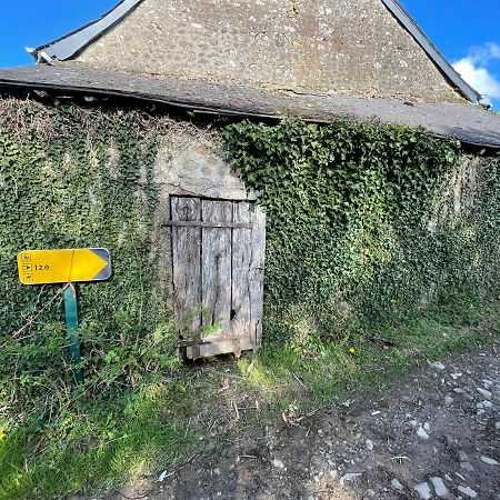 Bras D'Or Rural Gite Cottage By Farms & Lakes. Bais  외부 사진